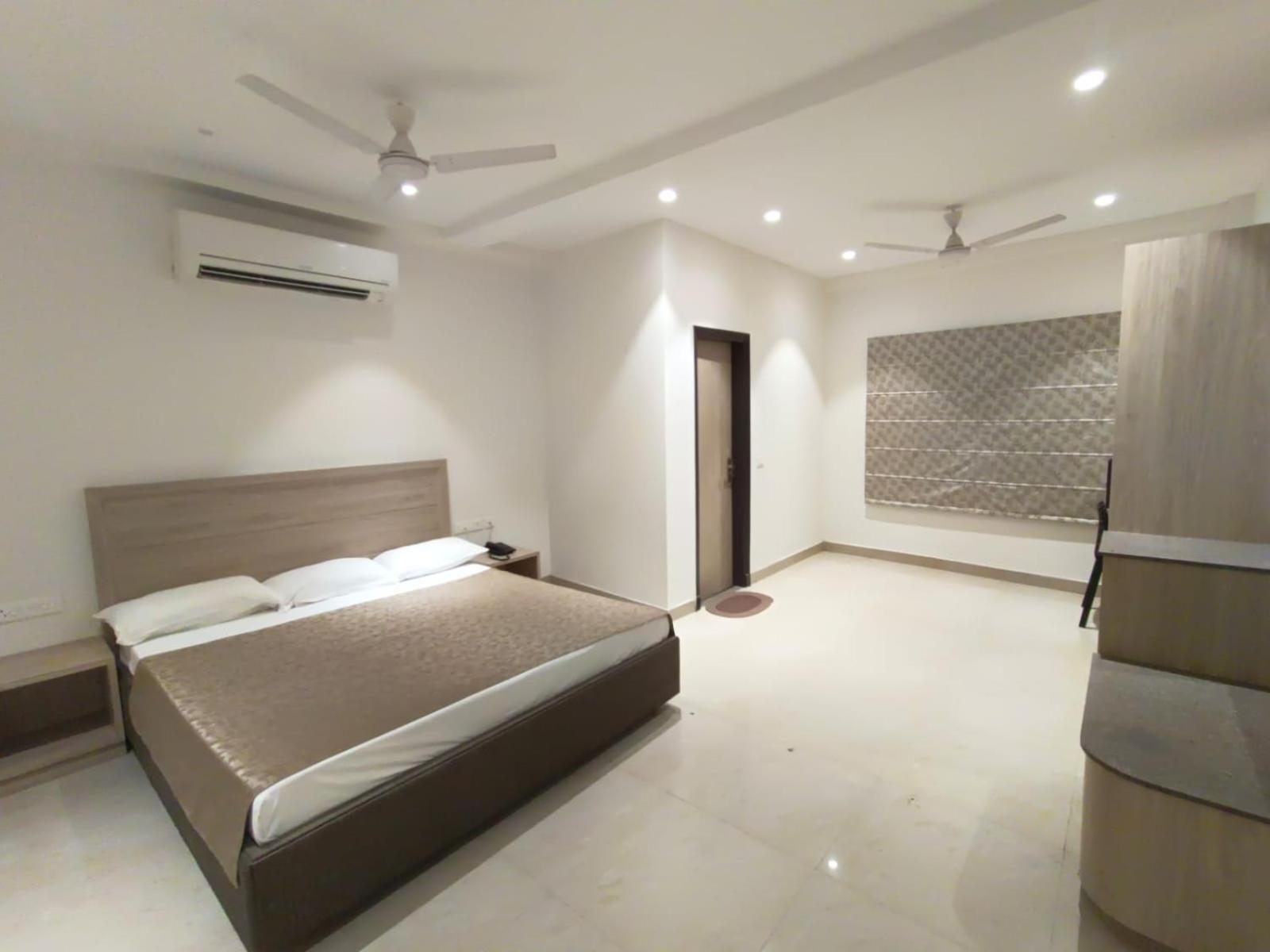 Hotel Bagla Atithi Banaras Varanasi Eksteriør billede