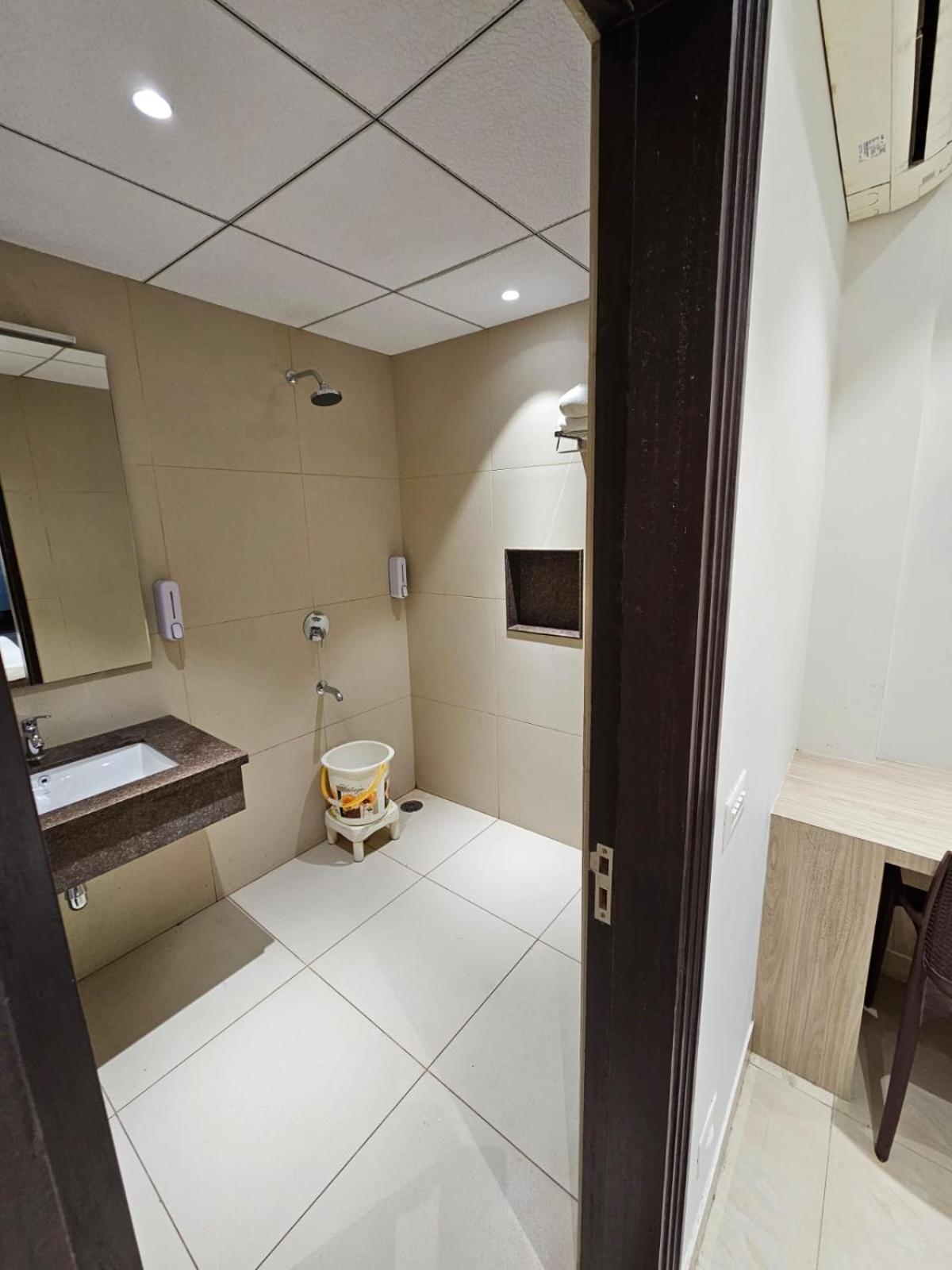 Hotel Bagla Atithi Banaras Varanasi Eksteriør billede